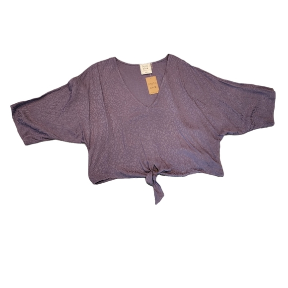 NWT Grey blouse- Style Rack - Picture 13 of 16